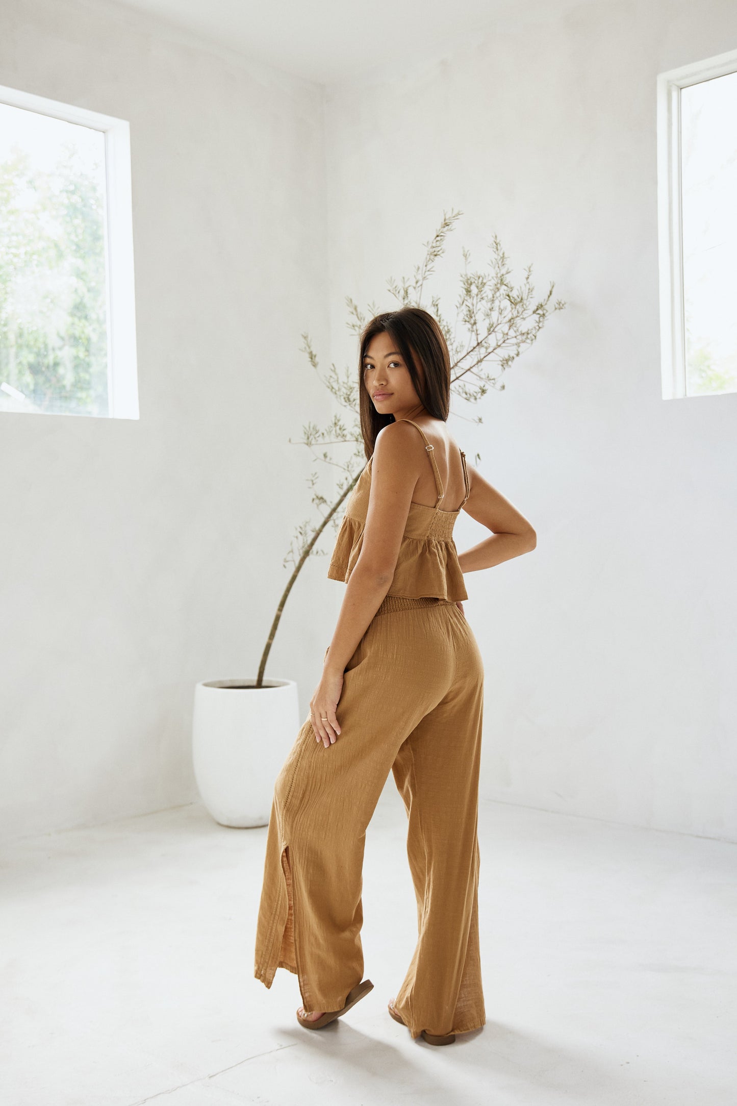 Aria Pant